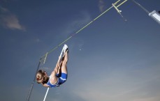 足球彩票_惊天逆转！西甲副班长埃尔切3-2力克莱万特，巴勃罗双响终结不胜颓势