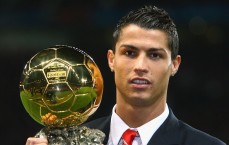 足球彩票|历史性3-1！孔帕尼率队缔造德甲空前纪录，冠军天平已彻底倾斜