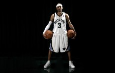 体彩投注-篮球新星弗拉格20岁前5次斩获20+5+5，历史仅次詹东，距20岁生日还有345天