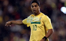 【足球彩票】足彩25190期投注策略，尤文图斯坐和望赢，主场优势或成胜负关键